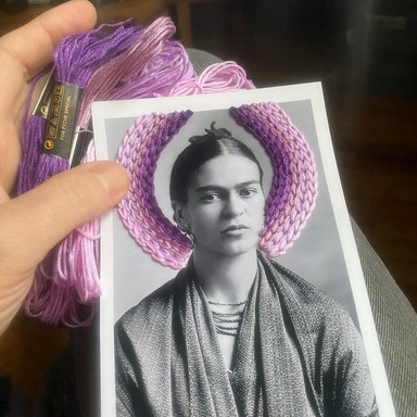 Photos & Postcards - Embroidered postcard of Frida Kahlo with supplies