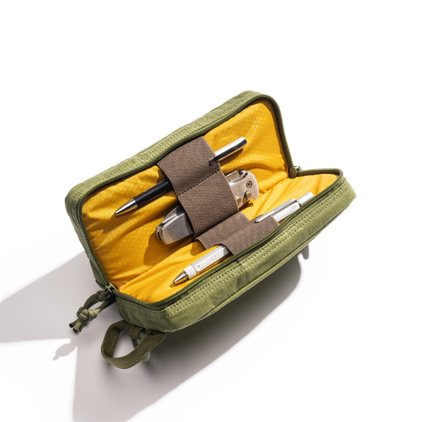 Lochby Venture Pouch- olive with yellow interior