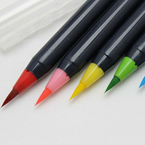 Flexible tipped pens allow for very thin lines or wide swaths of color. 